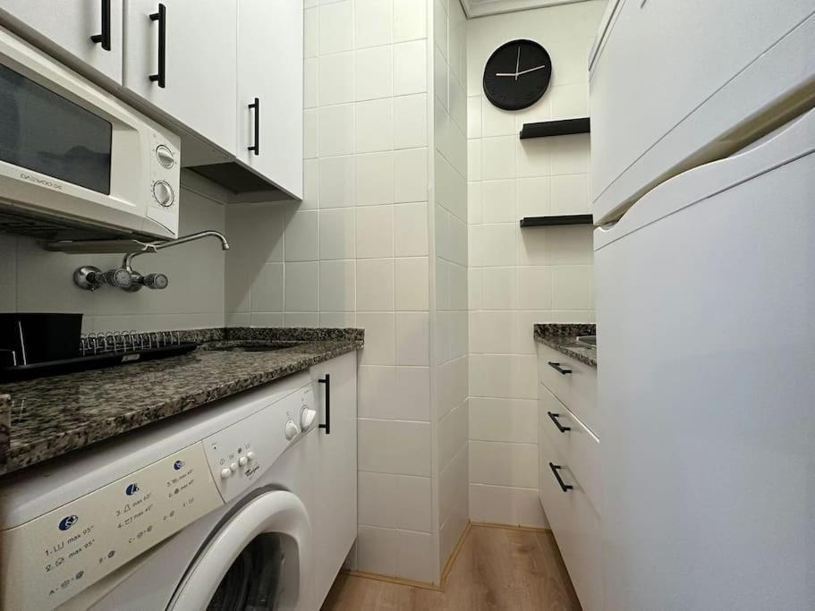 Apartamento Maralva Playa De Levante เบนิดอร์ม ภายนอก รูปภาพ